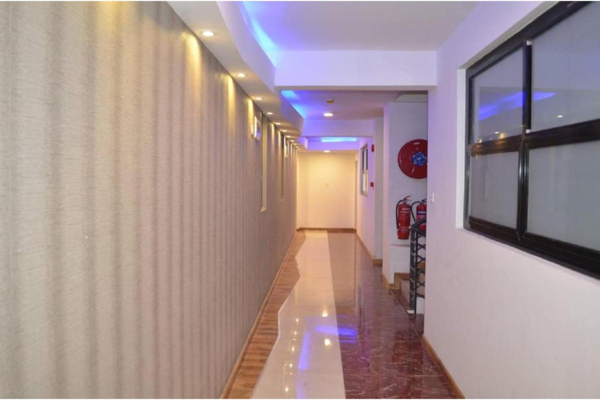 We Hotel & Suites Найроби Экстерьер фото
