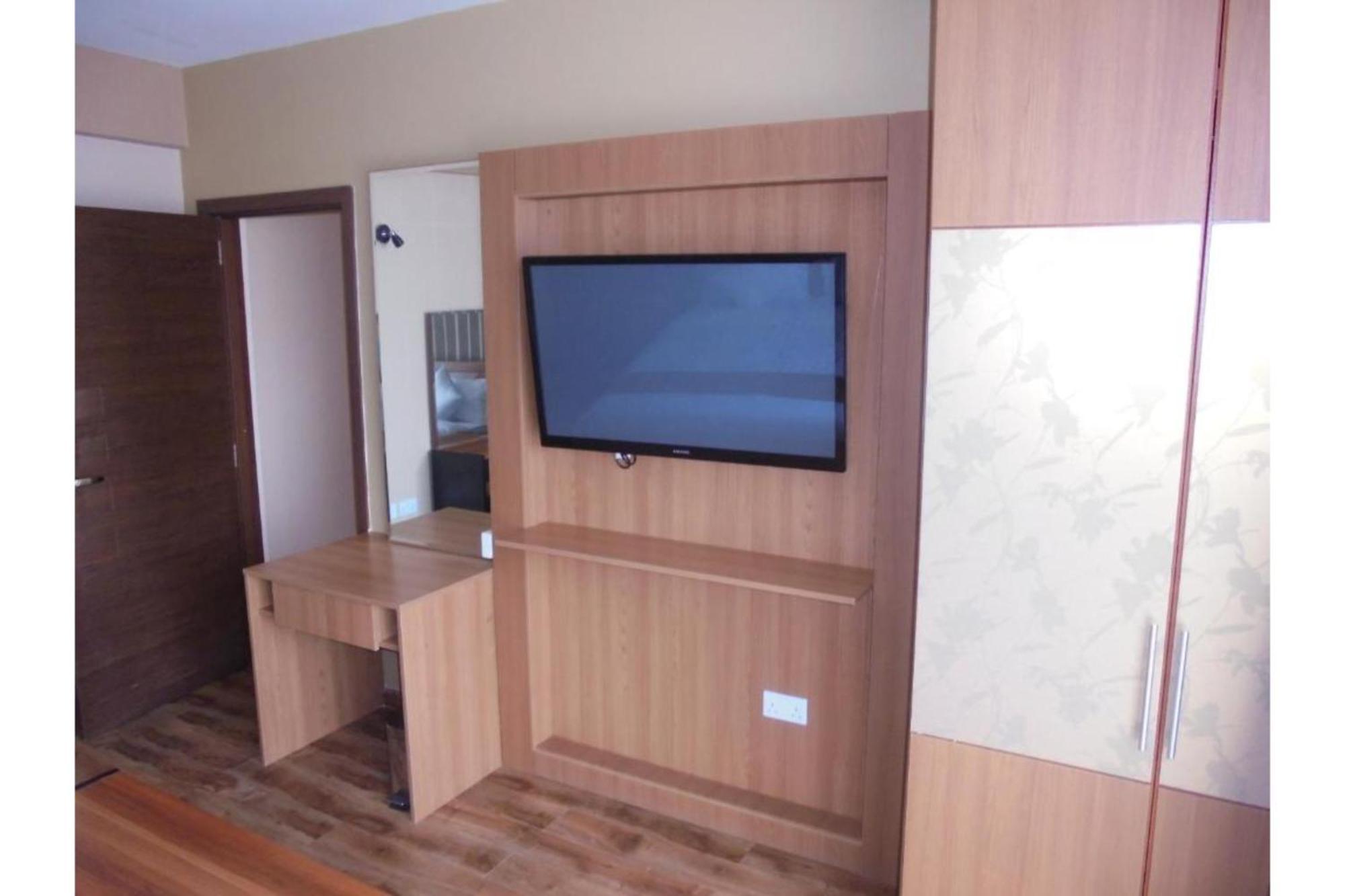We Hotel & Suites Найроби Экстерьер фото